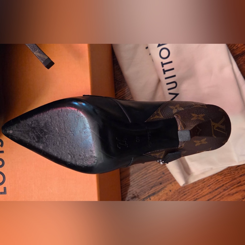 Louis Vuitton Black Leather Boots with Monogram Heel - Picture 7 of 8